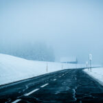 Choosing the Right Windshield Wipers for Winter Driving